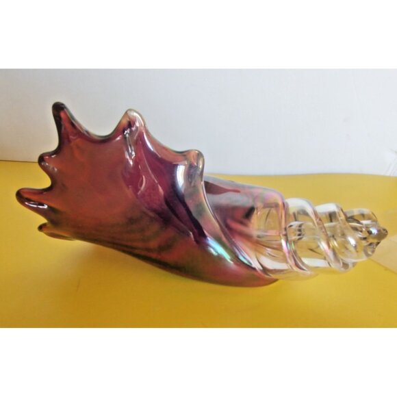Wilson Art Glass Sea Conch Paperweight Red Iridescent 3.5" tall x 7" long - Picture 2 of 11